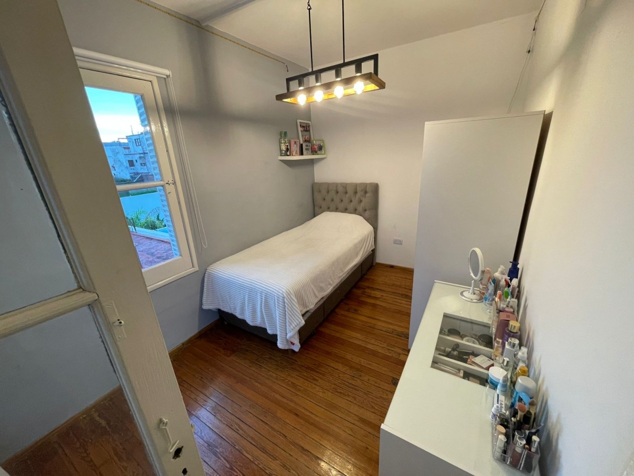 Divina!! casa 4 ambientes con local al frente en inmejorable zona
