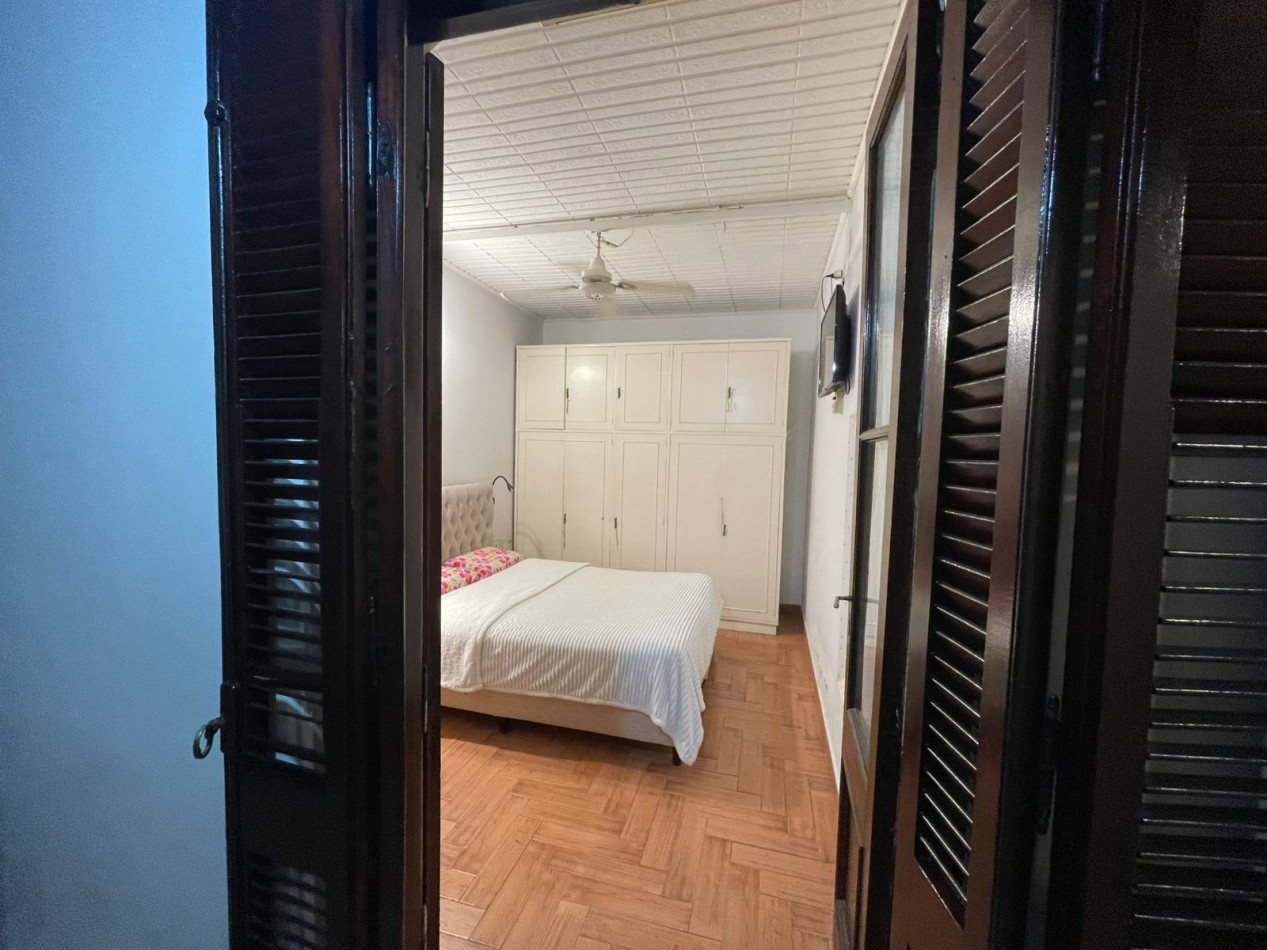 Divina!! casa 4 ambientes con local al frente en inmejorable zona