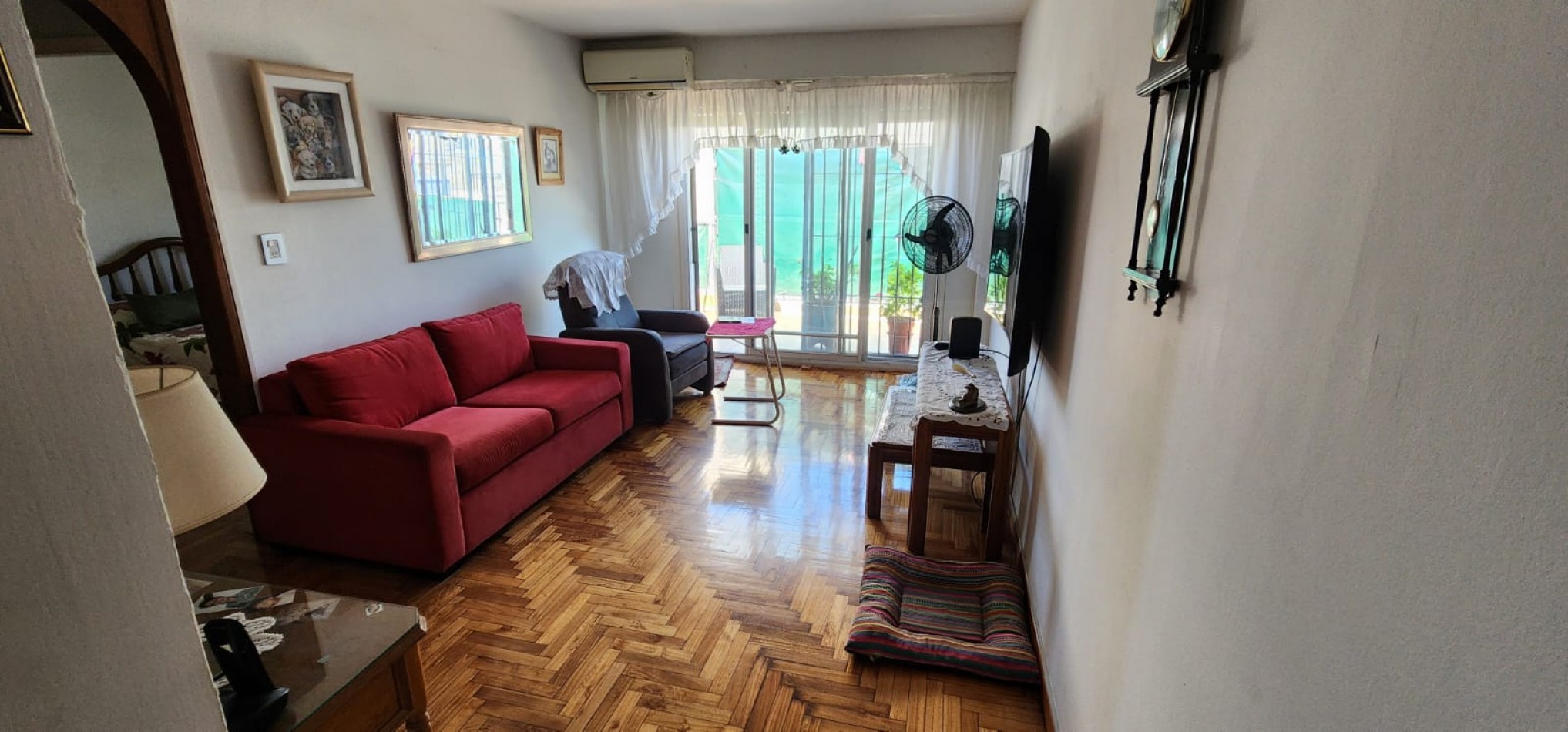 Divino 3 amb al frente con gran balcon terraza Gran recepcion Cocina soñada 2 bños inmaculado estado