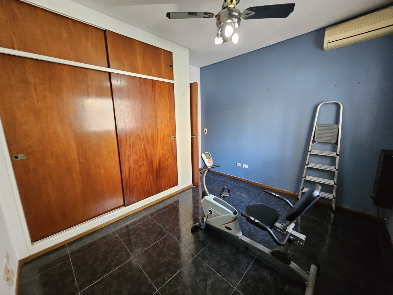divino! triplex 5 amb + playroom gr recep fdo ptio parrilla coch 1 ste vestidor impecable