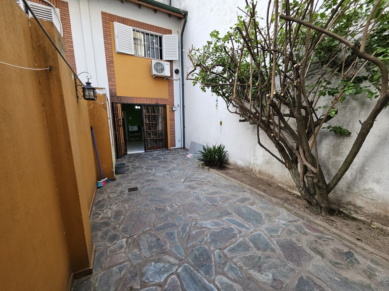 divino! triplex 5 amb + playroom gr recep fdo ptio parrilla coch 1 ste vestidor impecable
