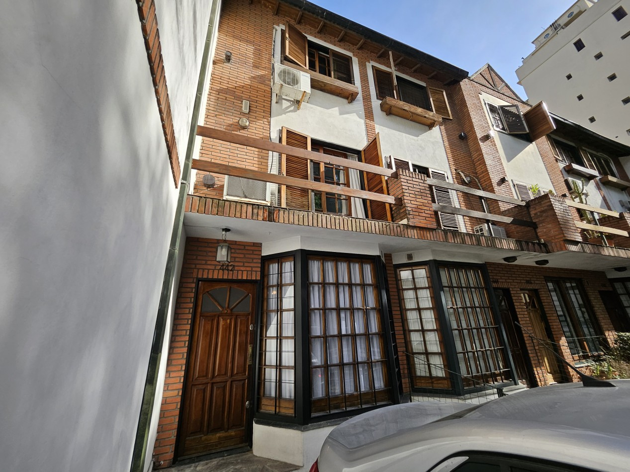 divino! triplex 5 amb + playroom gr recep fdo ptio parrilla coch 1 ste vestidor impecable