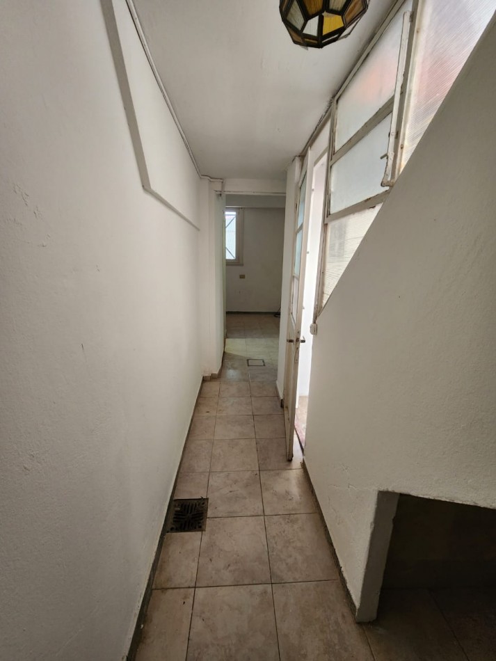 Espacio ideal deposito u oficina 20mts PB fte Sin expensas