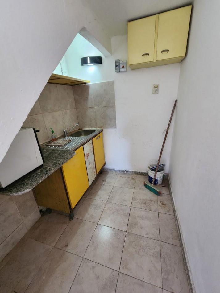 Espacio ideal deposito u oficina 20mts PB fte Sin expensas