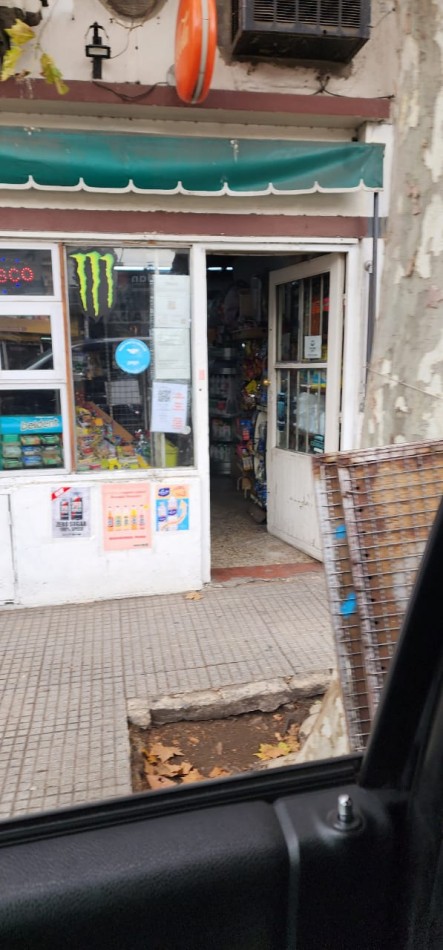 Extraordinario Local en foco comercial sin expensa