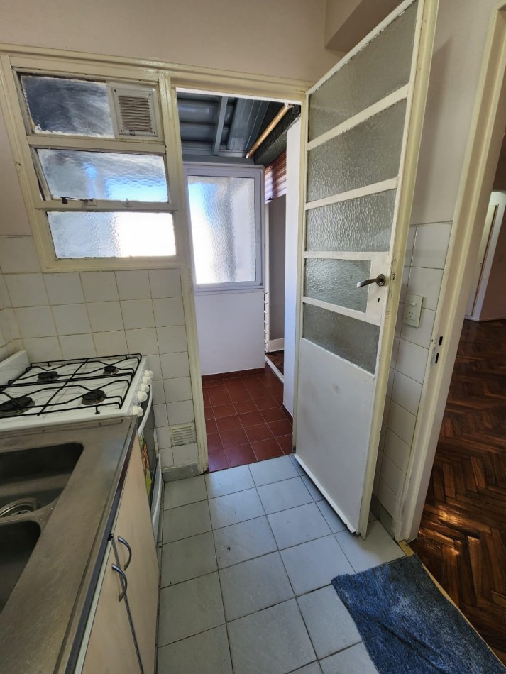 Diviino!! 2 ambientes baño cocina lavadero b/exp
