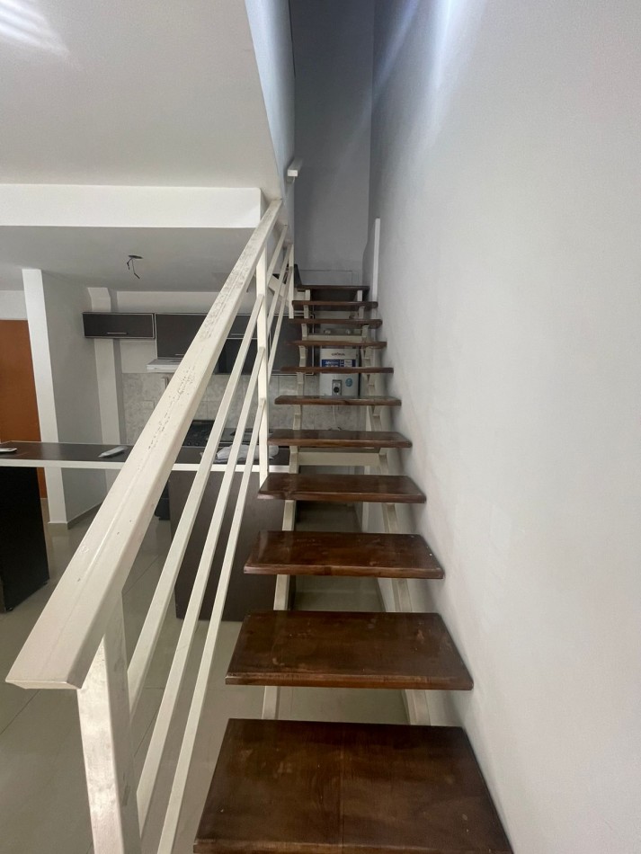 Divino Duplex!!! 2 ambientes frente c/balcon cerca subte B