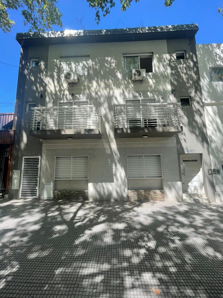 Divino Duplex!!! 2 ambientes frente c/balcon cerca subte B