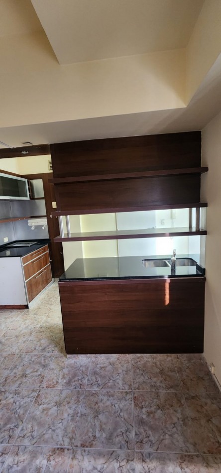 Diviiino!!! 4 ambientes Fte bcon gr-recep bño toil coc-soñada con comedor. diario lavadero impecable