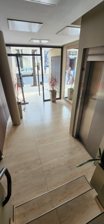 Diviino!!! semi piso a re estrenar living cdor a bcon atza fte cocina soñada con lavadero bño y toil