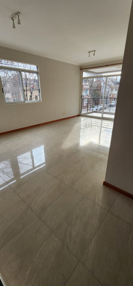 Diviino!!! semi piso a re estrenar living cdor a bcon atza fte cocina soñada con lavadero bño y toil