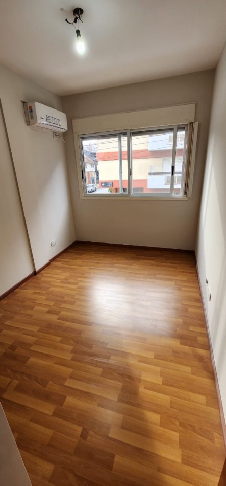 Diviino!!! semi piso a re estrenar living cdor a bcon atza fte cocina soñada con lavadero bño y toil