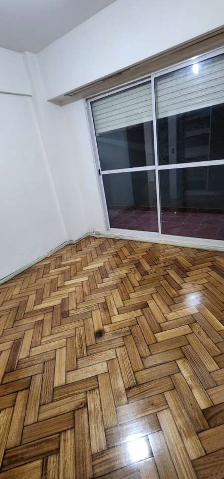 2 ambientes primer piso con patio cocina con lavadero