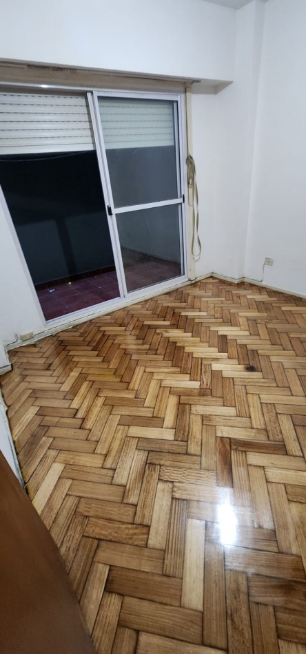 2 ambientes primer piso con patio cocina con lavadero