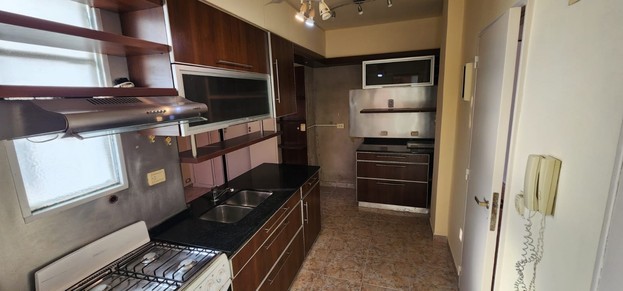 Diviiino!!! 4 ambientes Fte bcon gr-recep bño toil coc-soñada con comedor. diario lavadero impecable