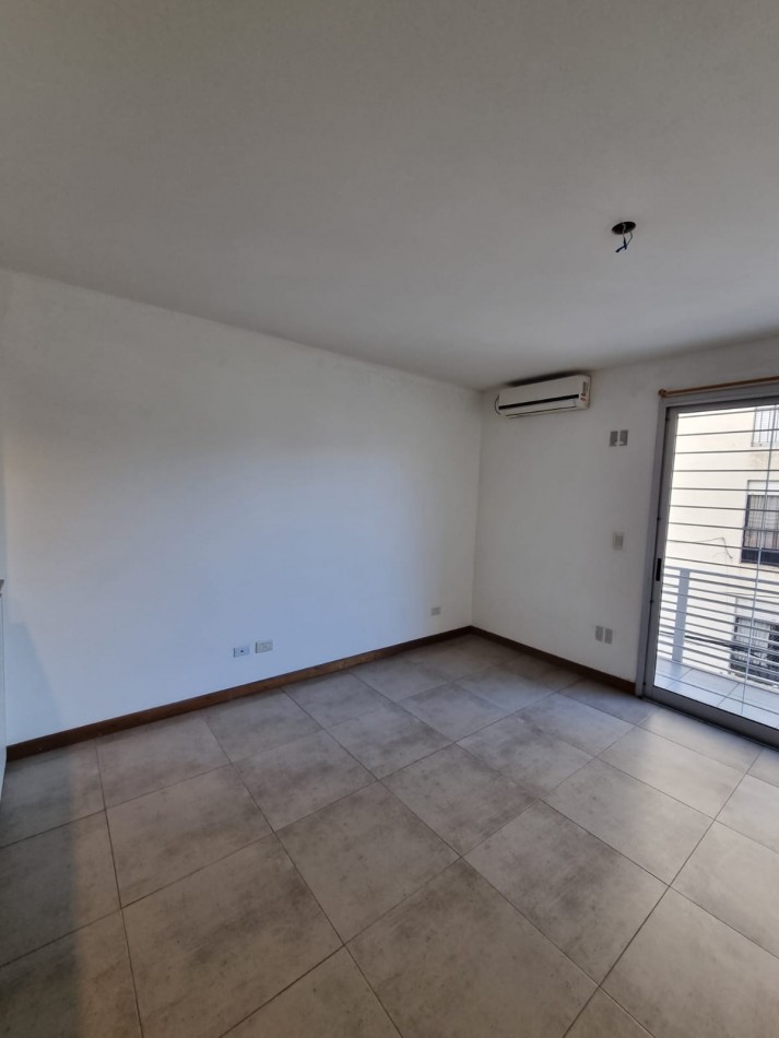 Divino!!! monoambiente al frente con balcon