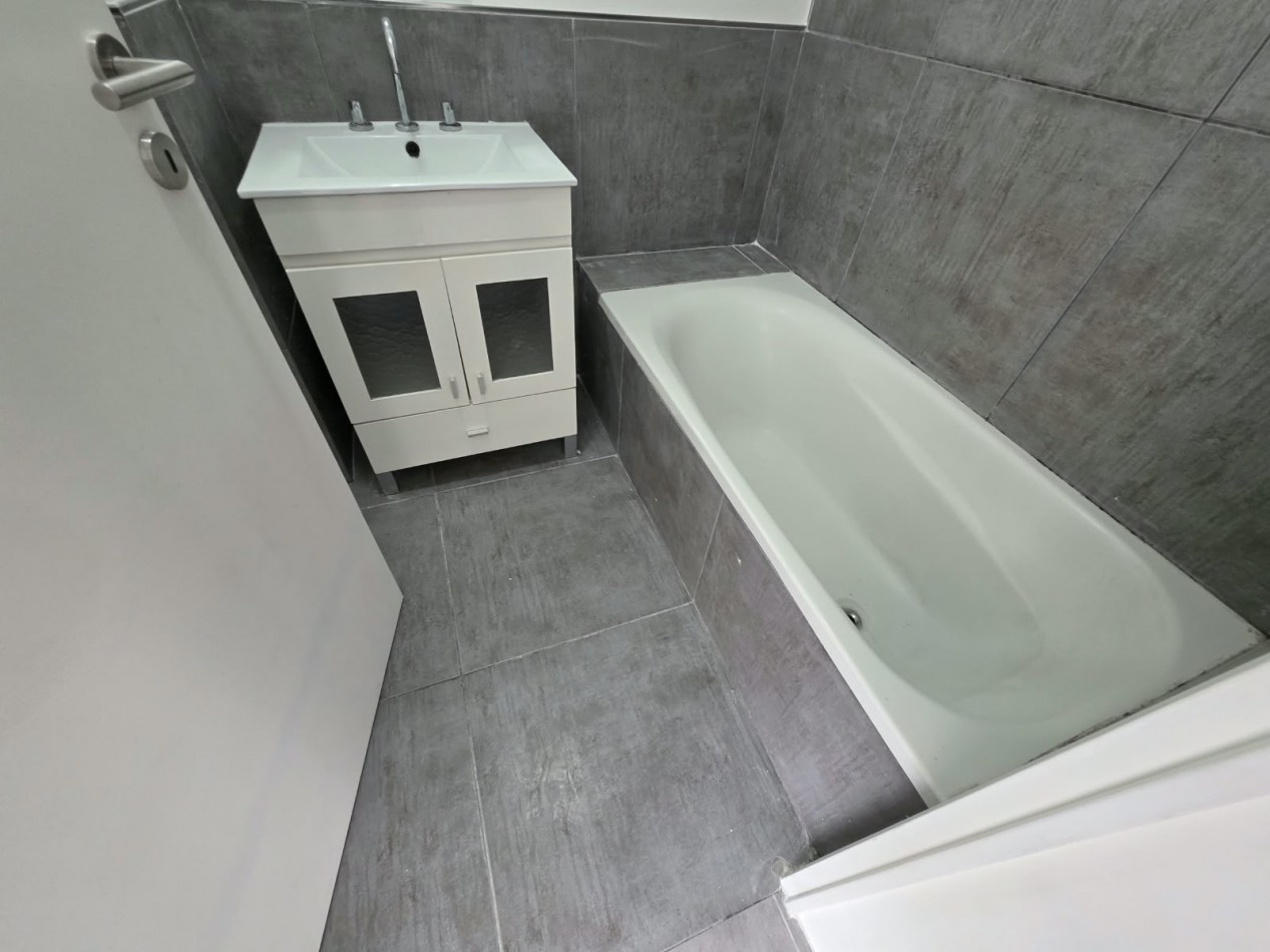 Moderno Mini Loft edificio con amenities ambiente divisible balcon