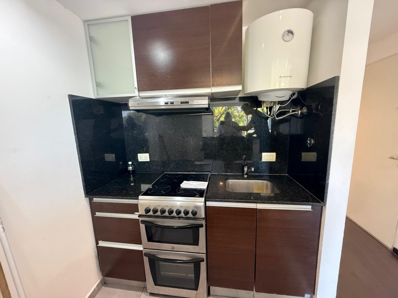 Departamento en alquiler 2amb en Barrio Chino s-pso Fte bcon COCHERA