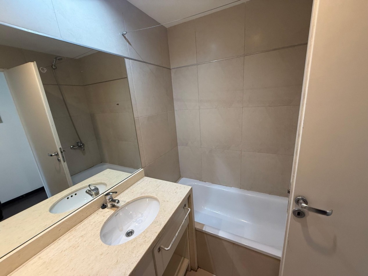 Departamento en alquiler 2amb en Barrio Chino s-pso Fte bcon COCHERA