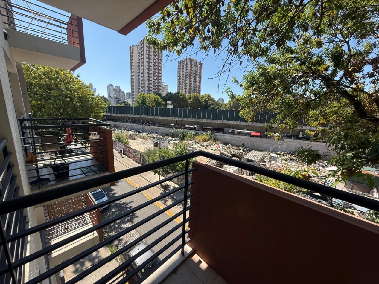 Departamento en alquiler 2amb en Barrio Chino s-pso Fte bcon COCHERA